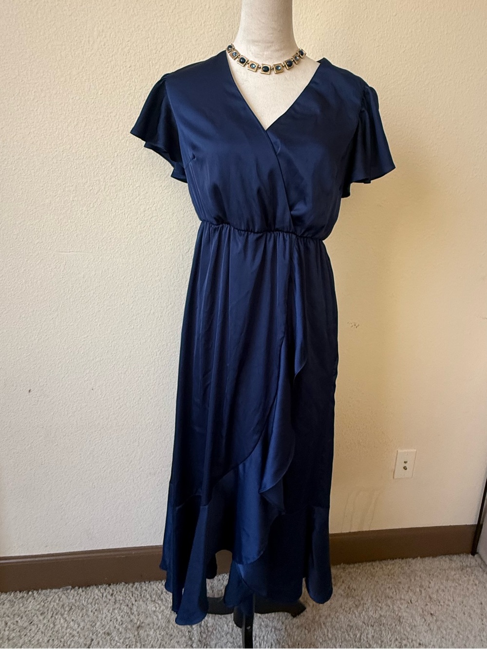 Navy Wrap-Style Midi Dress - Elegant Flutter Sleeve Design